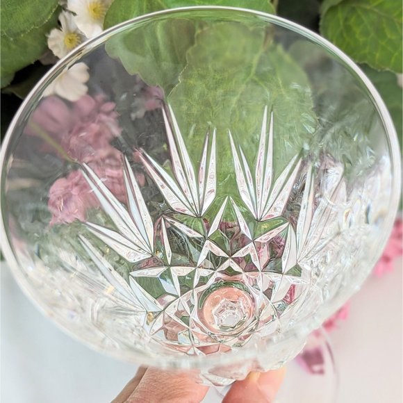 Set of 4 Vintage Crystal Water Goblets Clear Lead Crystal Capri Stemware Glasses - Picture 6 of 10